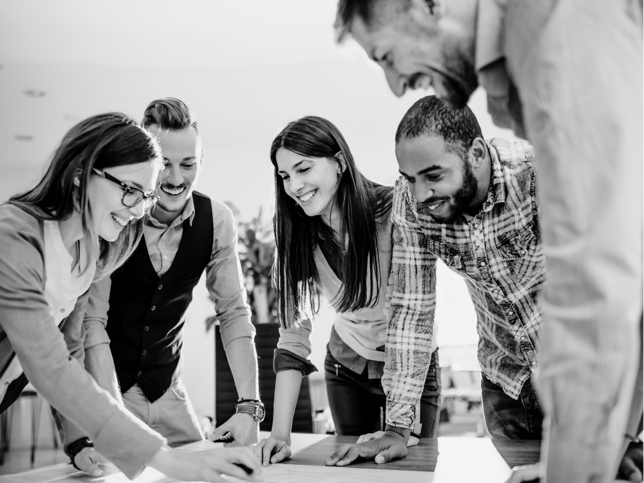 Choosing the Right Data Governance Model for Pharma: Centralized, Decentralized, or Federated?