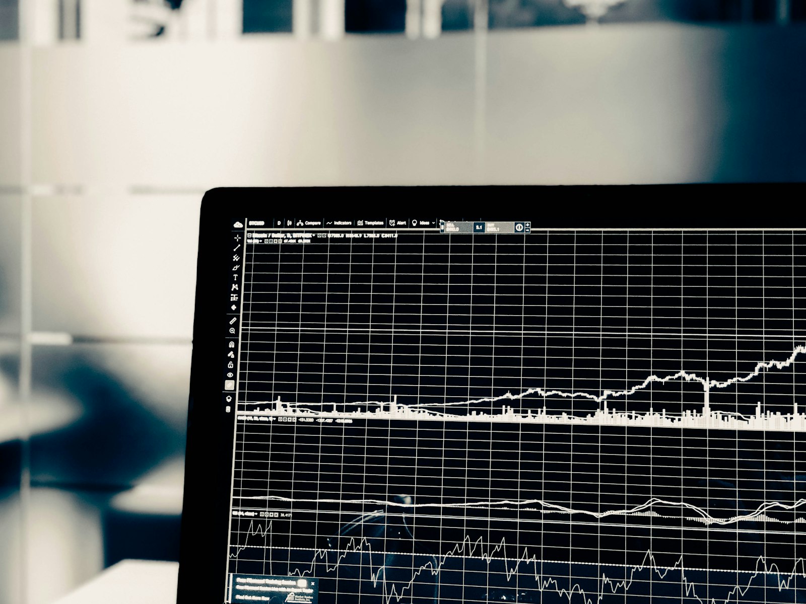 Data Lineage in Regulated Industries: From Source to Submission