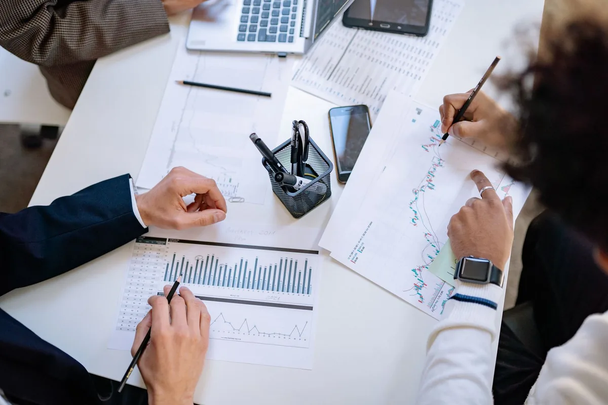 Building an AI Model Registry: What to Track and Why