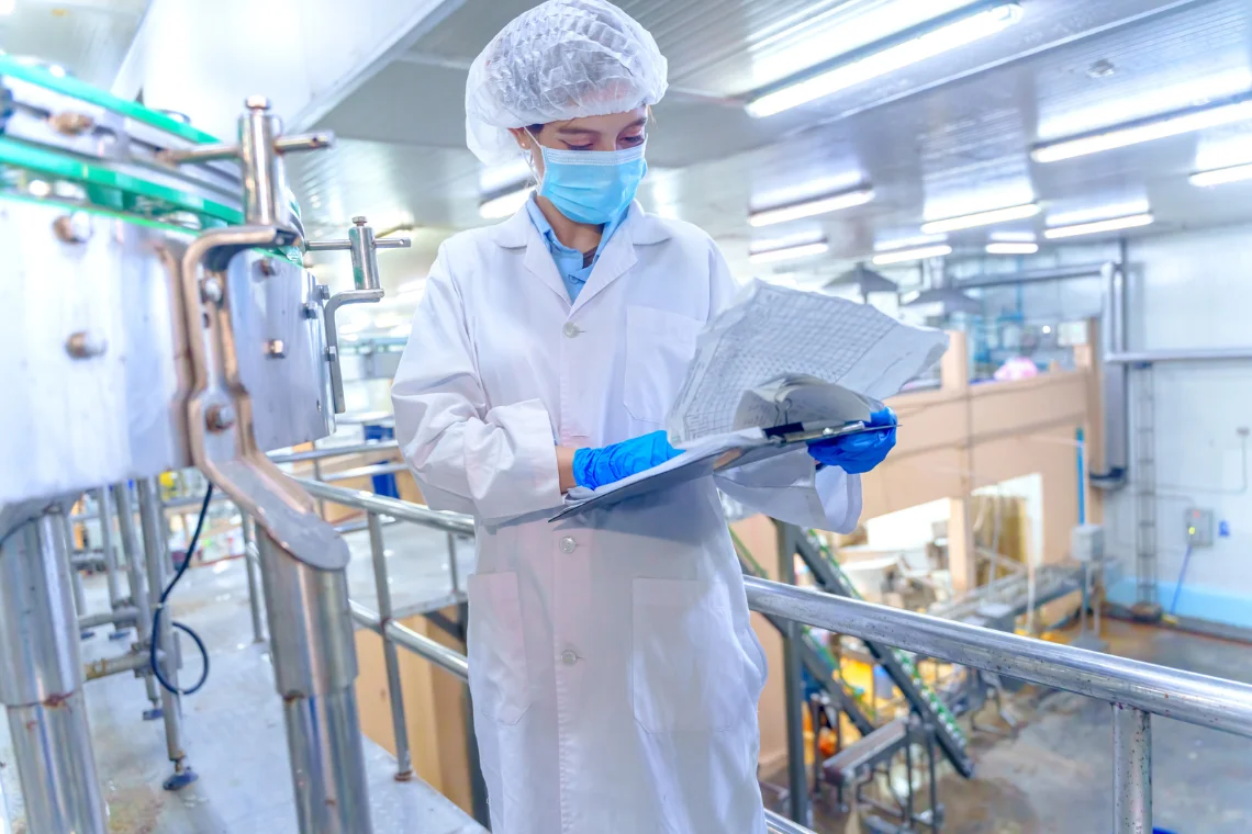Manufacturing Data Quality: Seven Small Pilots That Pay Back in One Quarter
